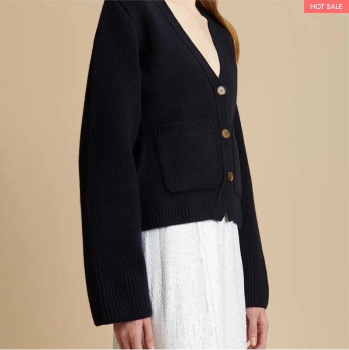 DEEP V-NECK CARDIGAN(🔥Buy 2 Automatic 10% Off & Free Shipping🔥)