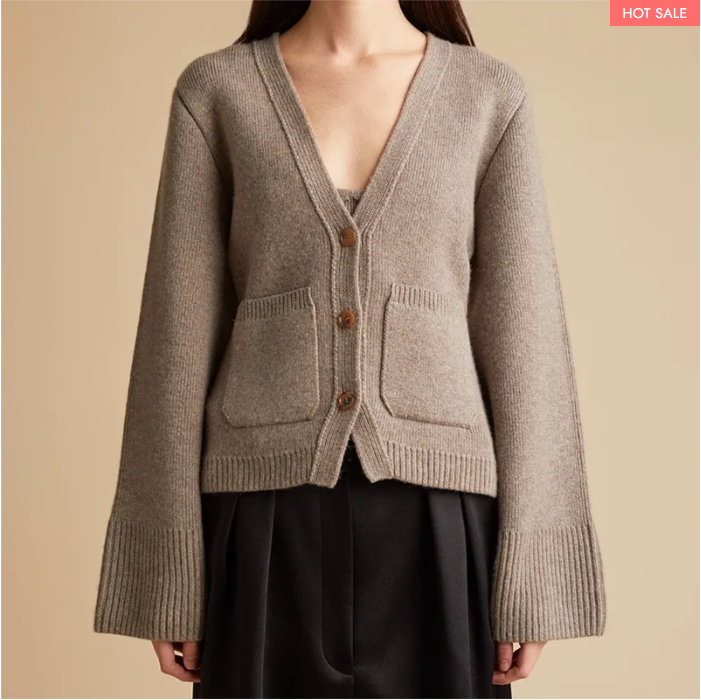 DEEP V-NECK CARDIGAN(🔥Buy 2 Automatic 10% Off & Free Shipping🔥)