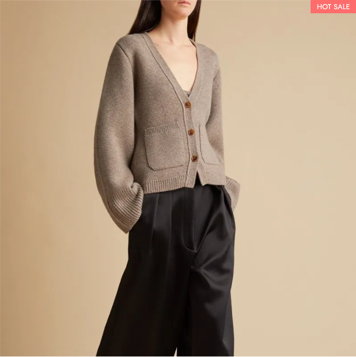 DEEP V-NECK CARDIGAN(🔥Buy 2 Automatic 10% Off & Free Shipping🔥)