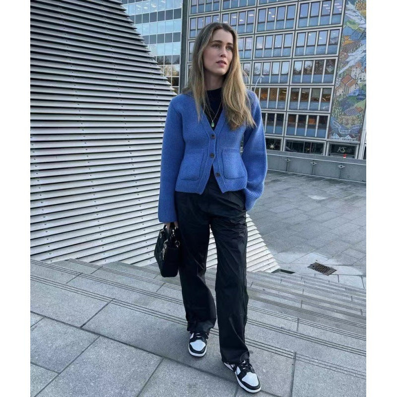 DEEP V-NECK CARDIGAN(🔥Buy 2 Automatic 10% Off & Free Shipping🔥)